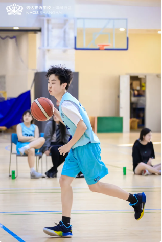 篮球联盟赛喜获本赛季冠军 - Basketball Competition