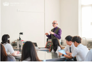 朝露聚光，梦想生辉|NACIS开学第一天的光影记录 - First School Day